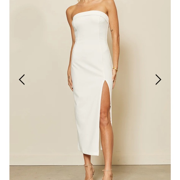 Purchased for civil ceremony at city hall. Went with something else! - Picture 1 of 1